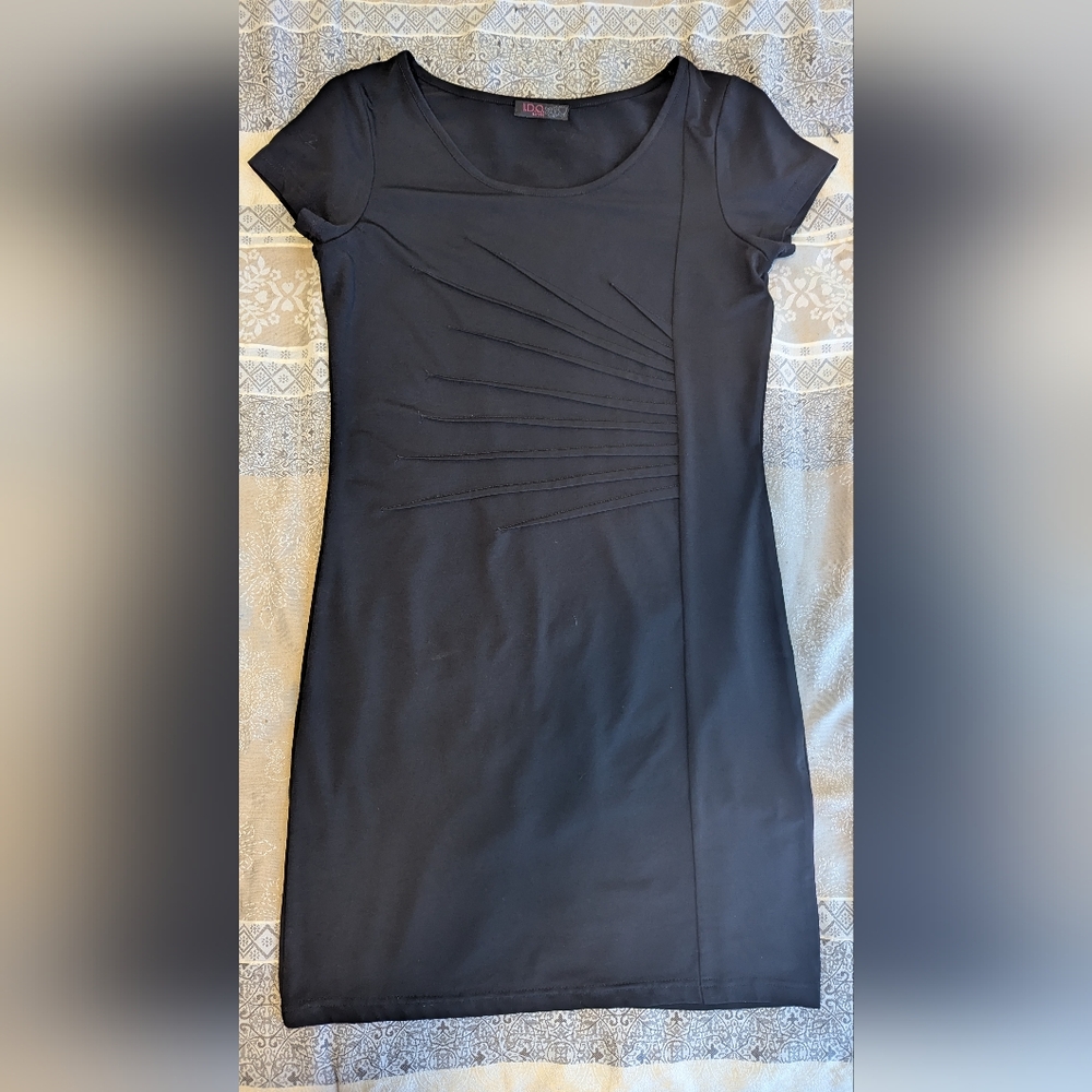 Elegant Black Sheath Mini Dress for Cocktail Events
